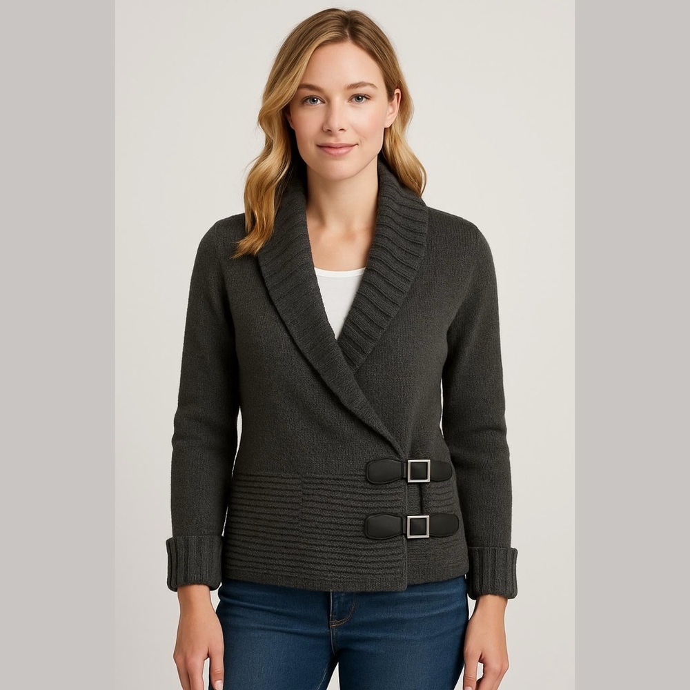 Moda International Gray Sweater Size Medium  Wrap Buckle Shawl Collar Ribbed NWT